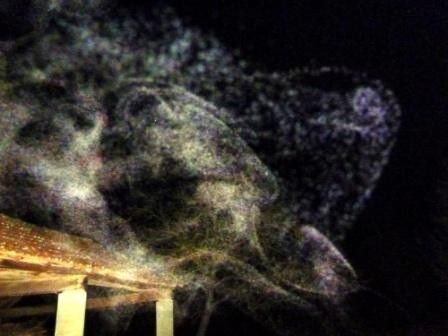 Des Fantômes portant des chaînes et traînant des boulets.